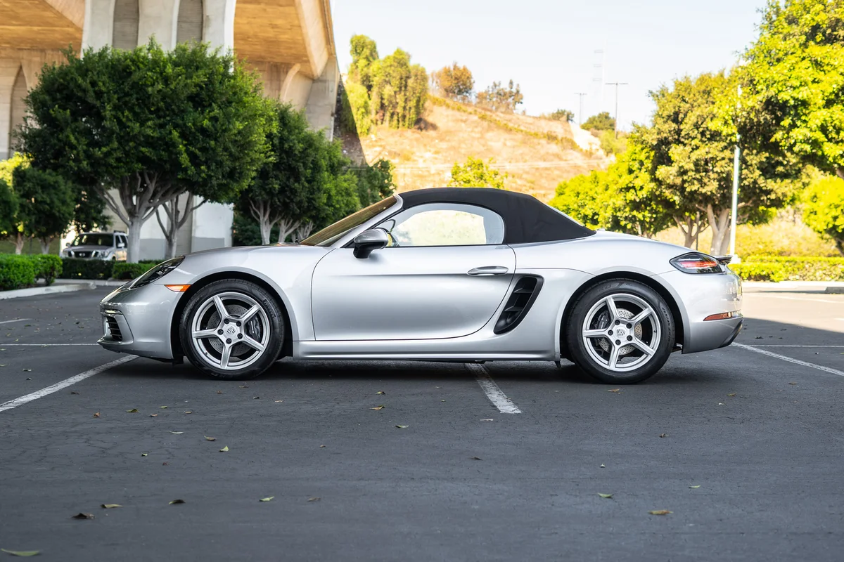 2018 Porsche 718 Boxster — photo 13