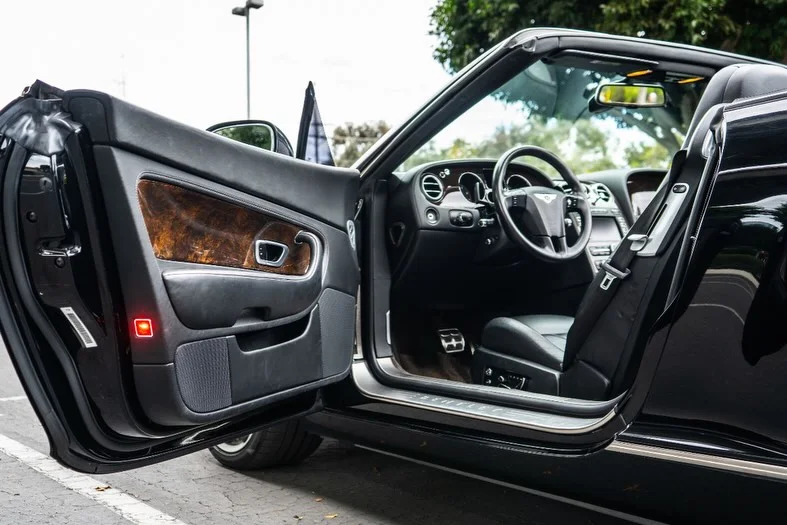 2009 Bentley Continental GTC — photo 8