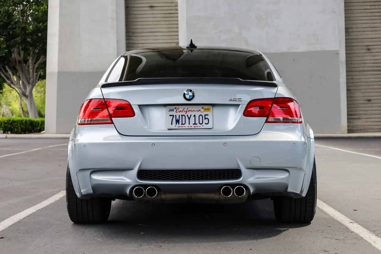 2010 BMW M3 — photo 24