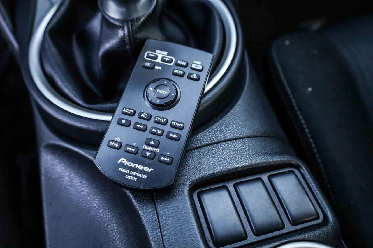 2014 Nissan 370Z — photo 15