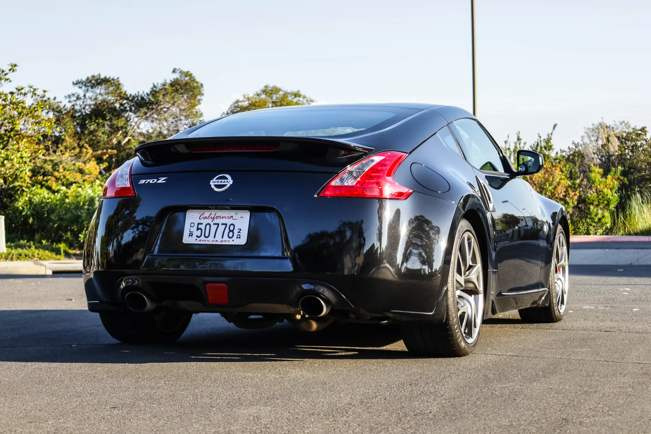 2014 Nissan 370Z — photo 21